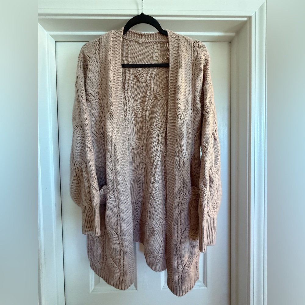 Cozy Cable Knit Cardigan Sweater - light Pink